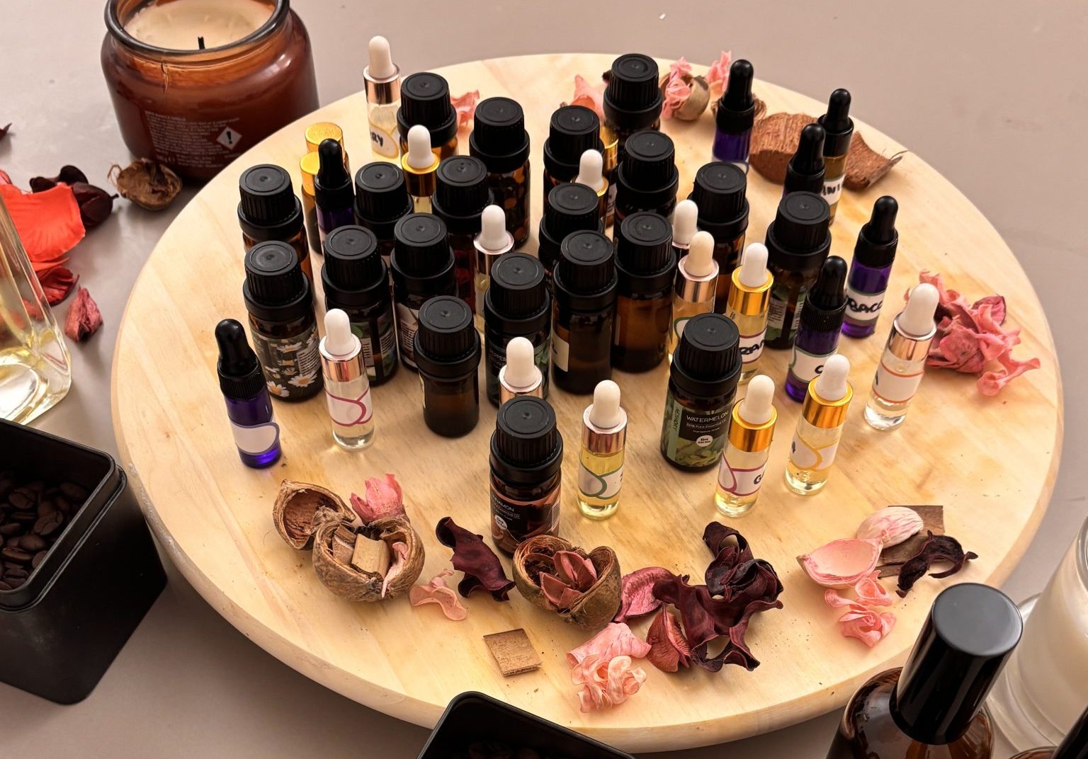 Profumi per un corso al salotto21 di Firenze.